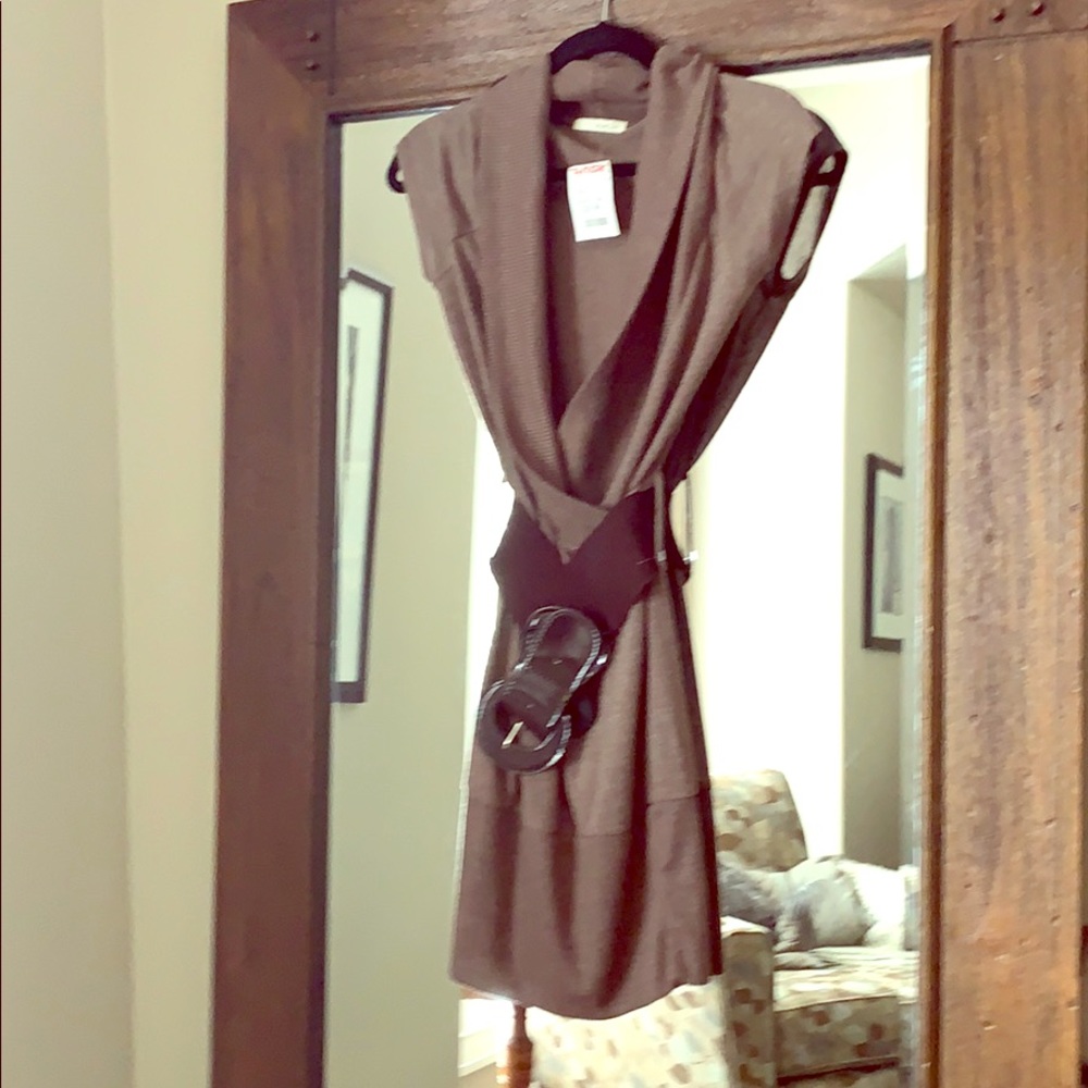 Cap sleeve light weight belted dress